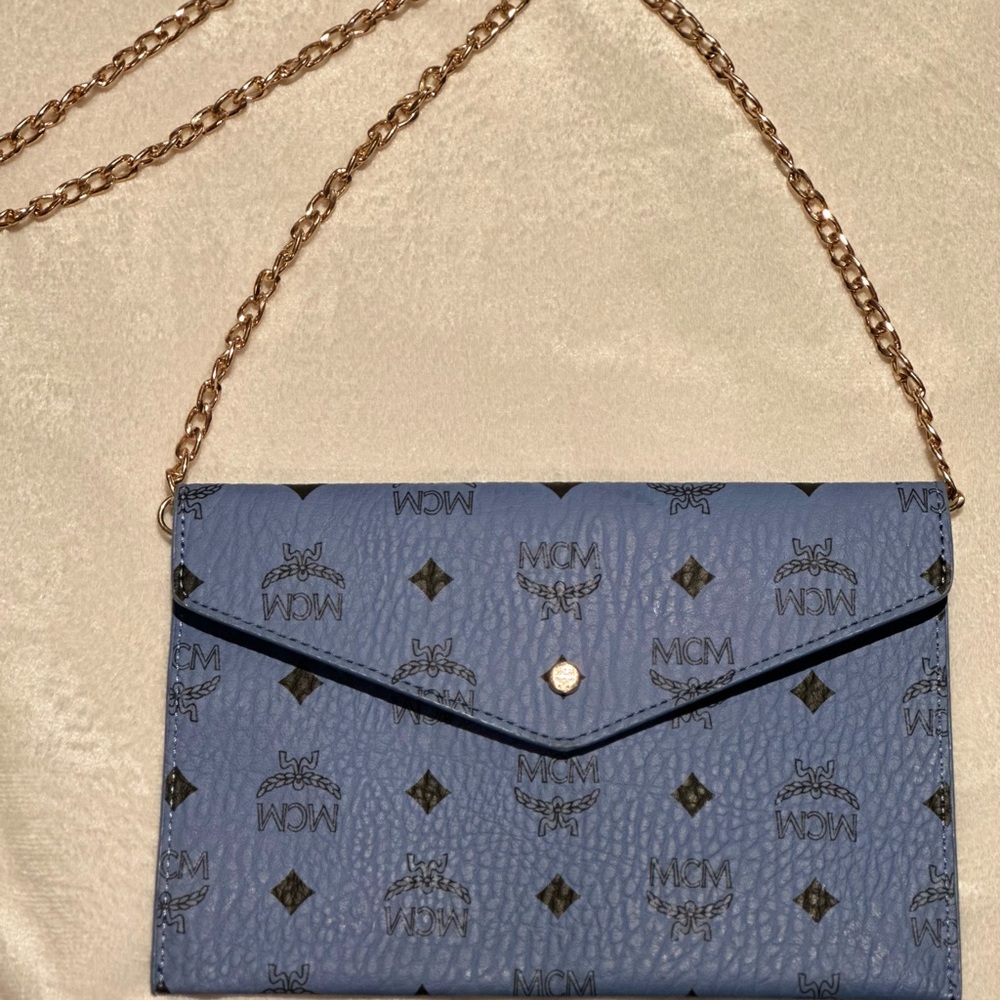 MCM Blue Viestos Envelope Clutch Authentic 📸 - Picture 6 of 7